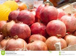 FRESH SWEET pomegranate fruit FOR JUICE INDUSTRIES