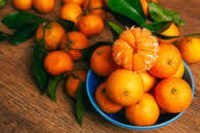 Fresh Mandarin Orange - Round Medium Size, Orange Color, Fully Matured, Short Shelf Life (1-2 Weeks At Room Temperature)