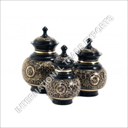 Carving Podbelly Black Engraved Pet Urn