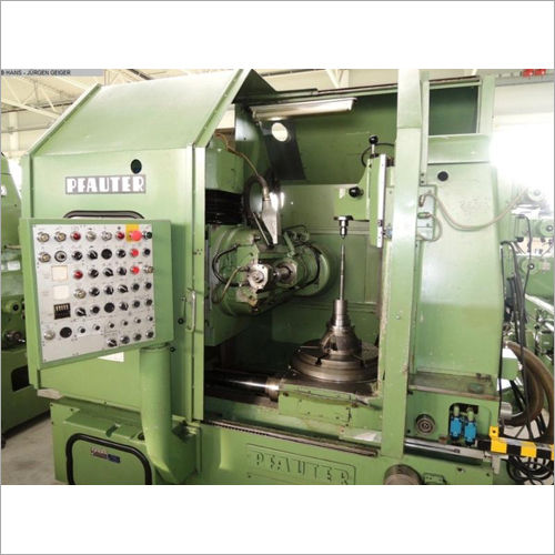 Gear Hobbing Machine