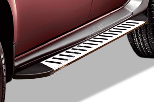 Nissan Terrano Side Step