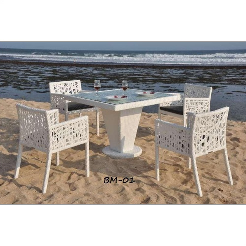 Plastic Beach Dinning Table Set
