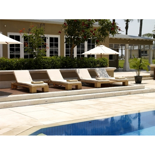 Luxury Pool Side Lounger