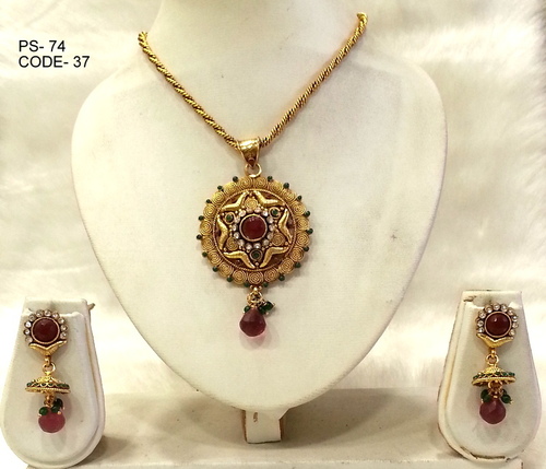 Copper Alloy Antique Pendant Set