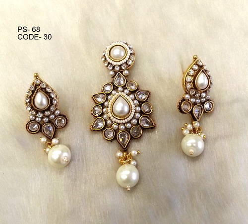 Copper Alloy Antique Pendant Set