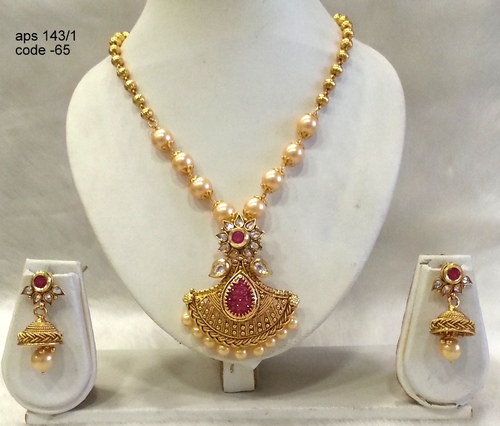 Copper Alloy Antique Pendant Set