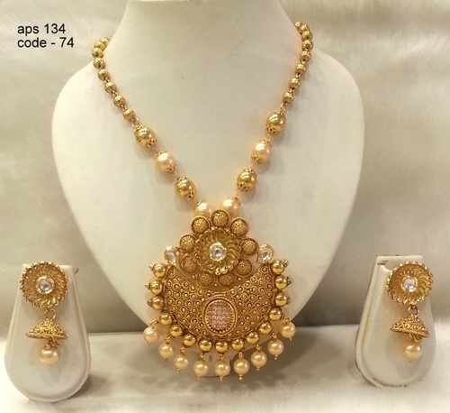 Copper Alloy Antique Pendant Set