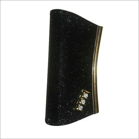 Fancy Ladies Leather Purse Gender: Female