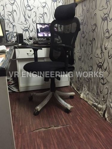 Moulded ply chairs in Hyderabad at best price by Evolve Furniture