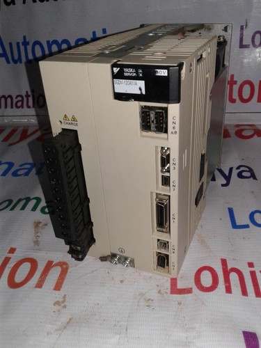 YASKAWA SERVO DRIVES  SGDV-120A11A