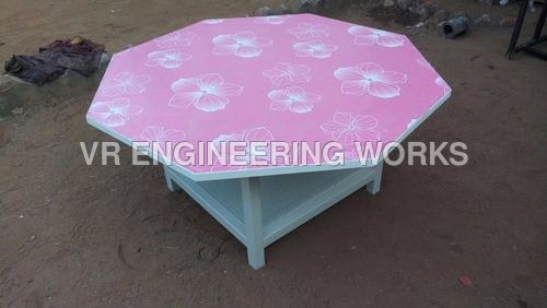 Kids Diagnal Table