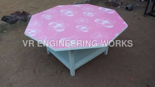 Kids Diagnal Table