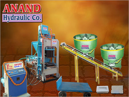 As Per Requirement Oil Hydraulic Paver Block Machine