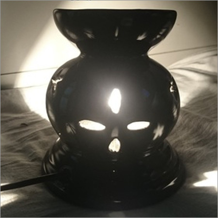 Oil Burner - Ceramic 10x8x6 cm, Black, Intricate Design | Aromatic Experience, Relaxing Ambiance, Durable, Decorative Appeal
