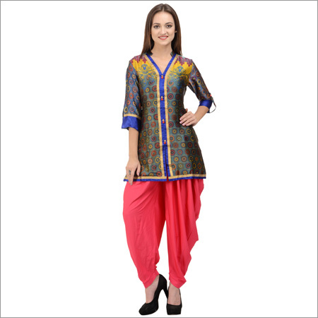 Fashionable Collar Kurti