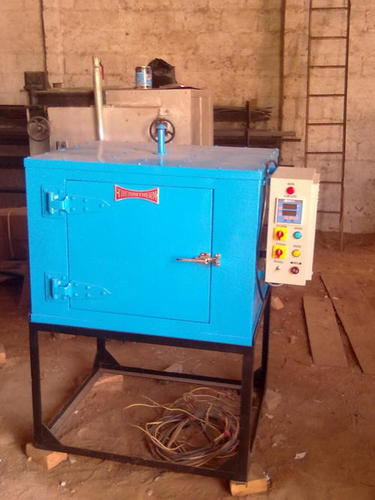 INDUSTRIAL DRYING OVEN