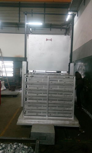 HEATING OVEN FOR ALUMINIUM COMPONENTS