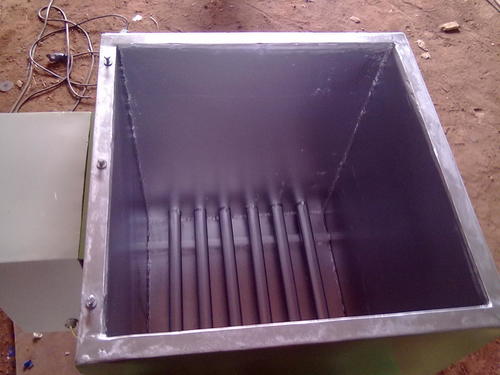 OIL QUENCH BATH FURNACES - New Industrial Use, 20-80 Kg Weight | Durable and Reliable Performance