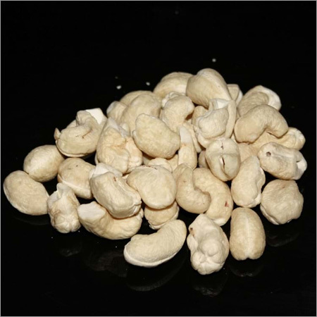 Broken Cashew Nuts