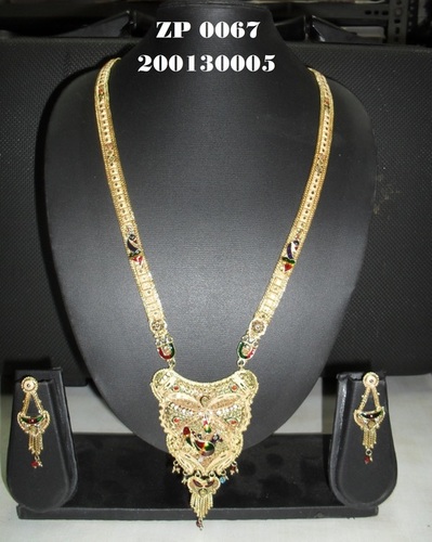 Golden Long Fancy Necklace Set