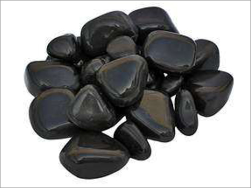 Black Pebbles