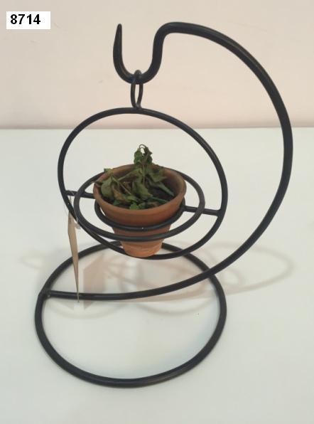 Antique Clay Pot - Metal Craftsmanship , Traditional Color Design for Timeless Elegance