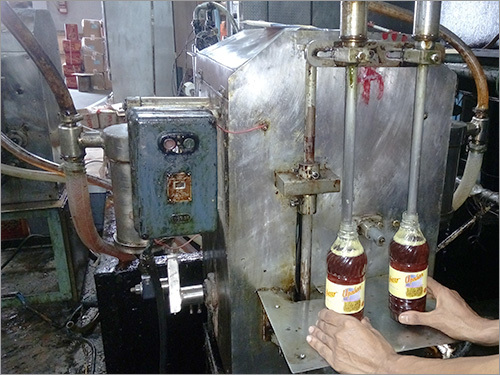 Oil Bottle Filling Service