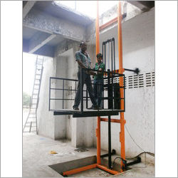 Hydraulic Cage Lift