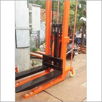 Manual Hydraulic Stacker