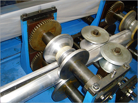 Welded SS Pipes & Tubes Welded SS Pipes & Tubes