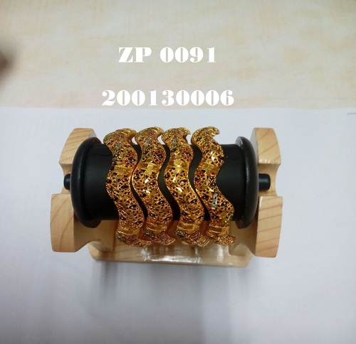 Fancy Zigzag Bangles Set