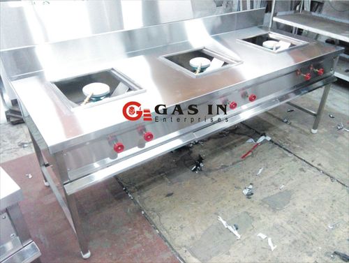 Kitchen Three Burner Gas Range