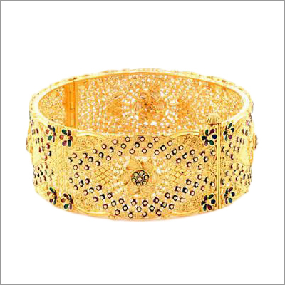 Ladies Gold Bangle