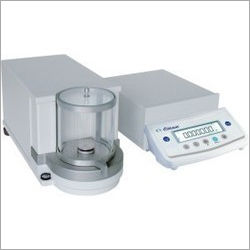 Micro Analytical Balance