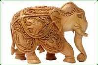 सुंदर लकड़ी का हैंडक्राफ्ट