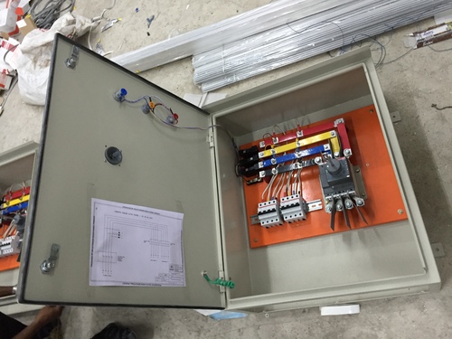 SOLAR AC COMBINER BOX