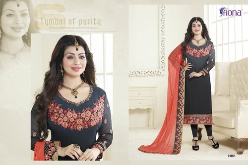 Ladies Pakistani Suits