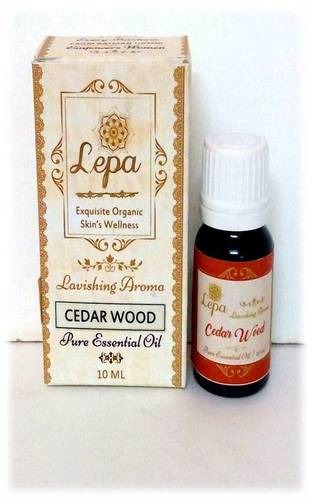 Cedarwood Aroma Oil - Natural Essential Oil | Relaxing Effect on Mind and Body, Perfect for Spas and Aromatherapy