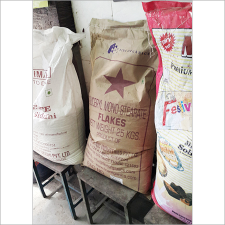Glyceryl Mono Stearate Flakes