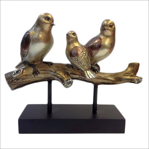 New Art - Resin, 15x10x5 cm, Gold | Elegant Design, Fine Craftsmanship, Glossy Finish, Collectible Gift