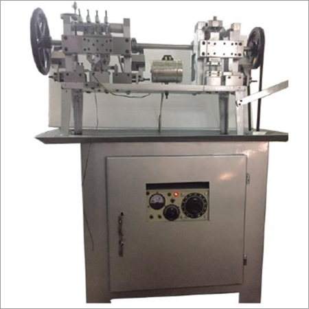 Fox Tail Chain Machine