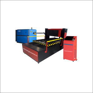 Automatic CO2 Laser Cutting Machine