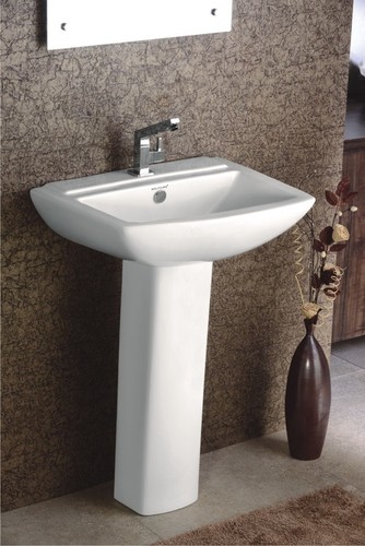 Plain pedestal Wash Basin