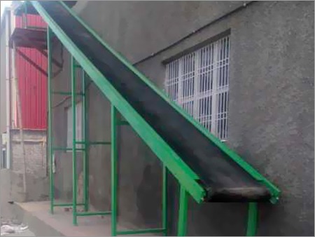 Mild Steel Inclined Conveyor