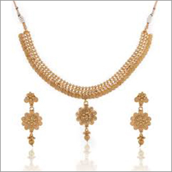 Haar Necklace Set