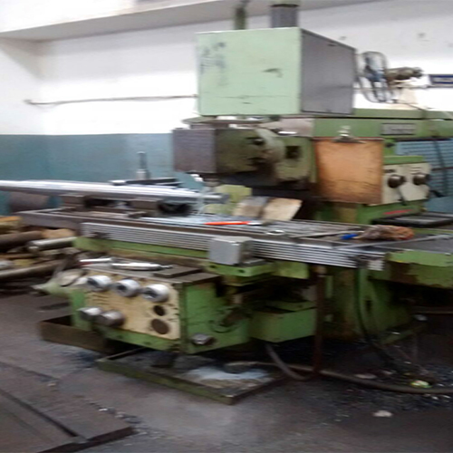Universal Milling Machine (Union Make)