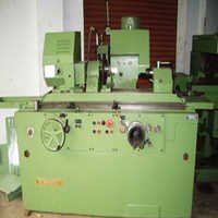 Precision Cylindrical Grinding Machine