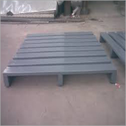 Packaging Wooden Pallets