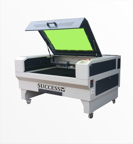 White Laser Engravig & Cutting Machine