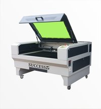 White Laser Engravig & Cutting Machine